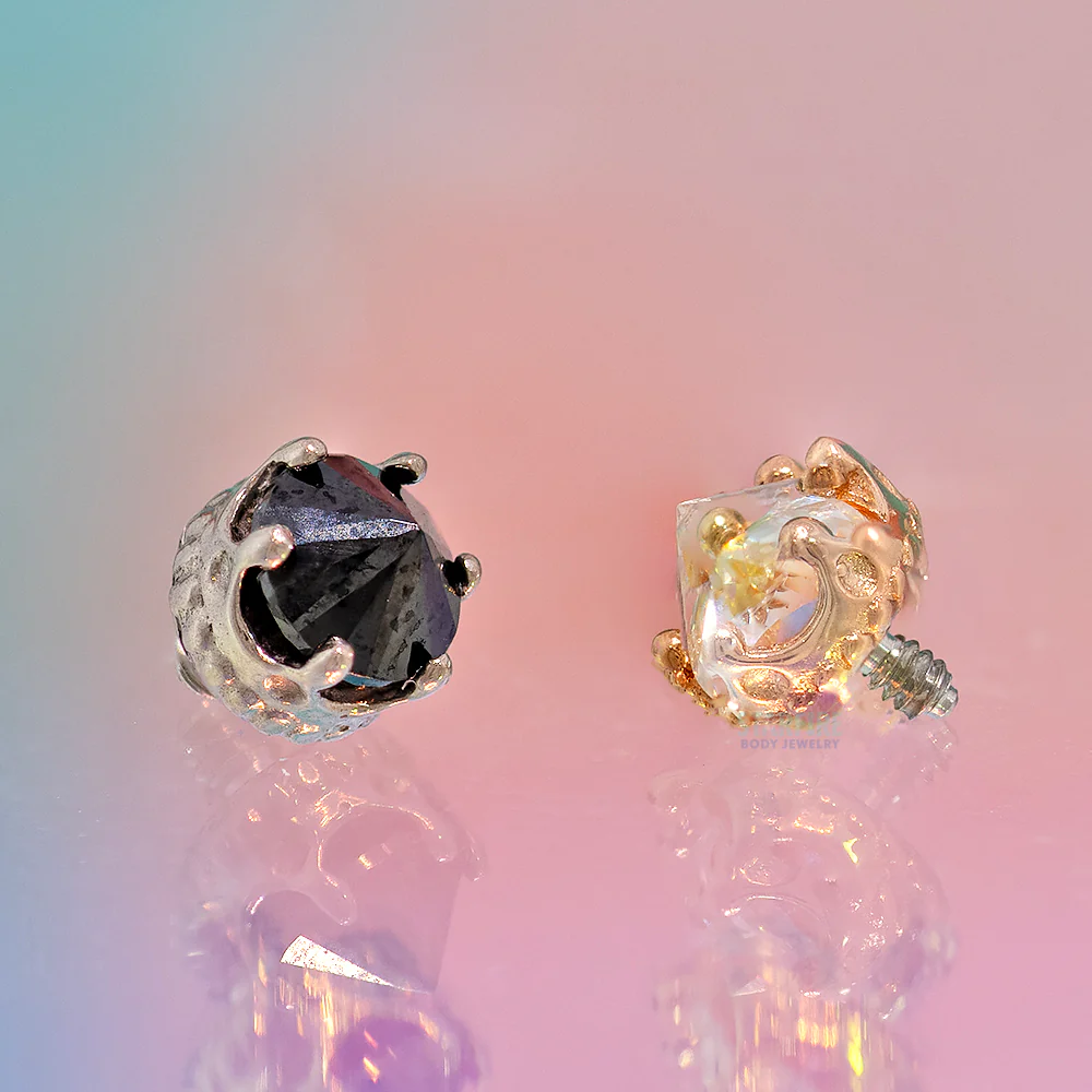 3mm "Queen" Crown Threaded End in Gold with Reverse-Set Brilliant-Cut Gem - Image 2