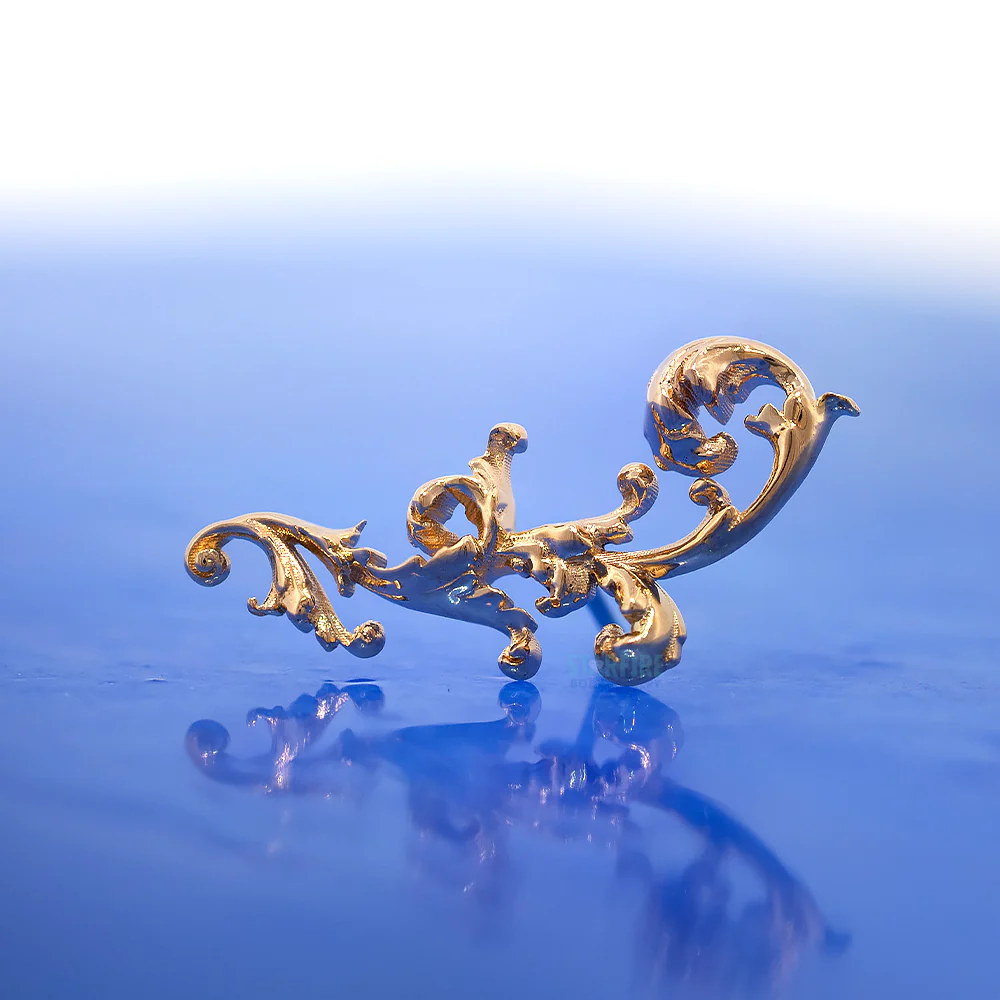 threadless: "J'adore" End in Gold - Image 2