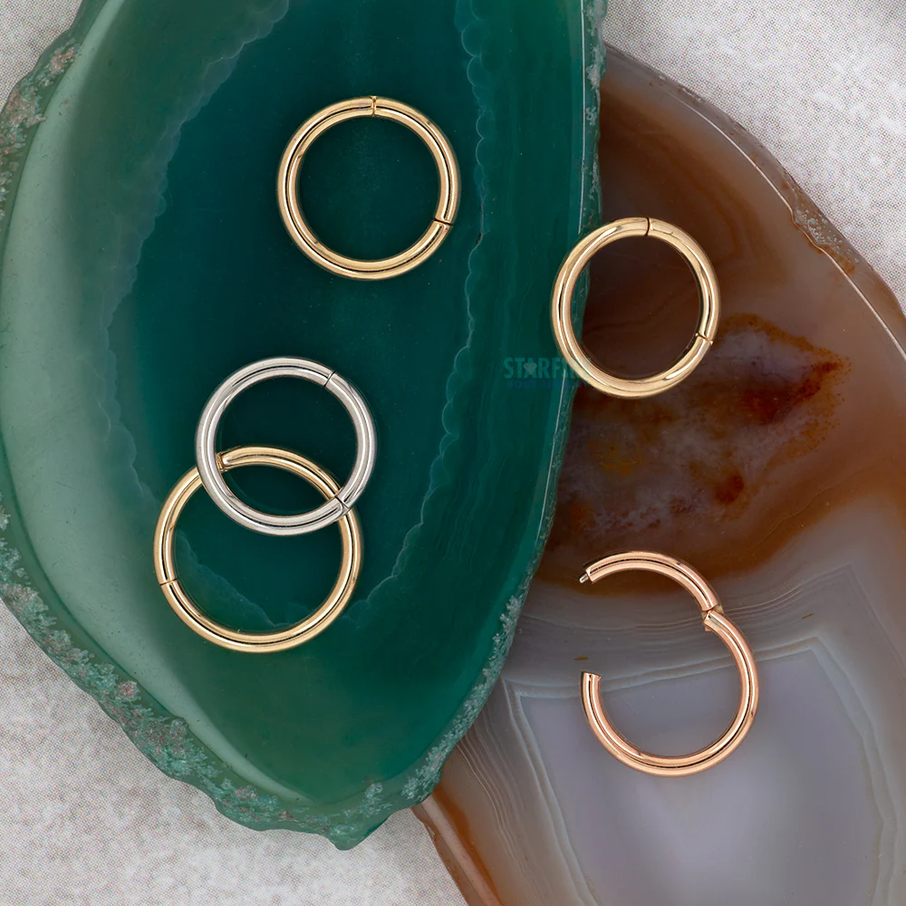 Basic (Snap) Hinge Ring in Gold & Platinum - Image 2