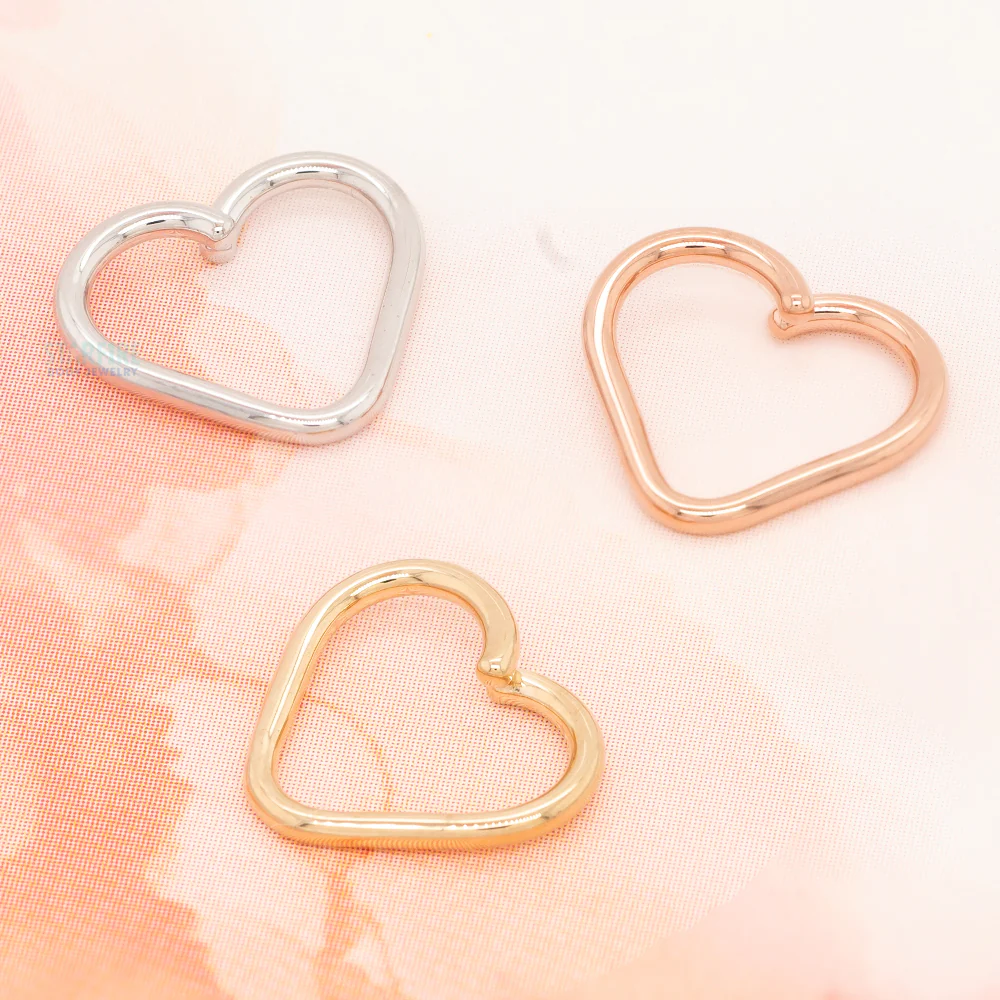 "Heartbreaker" Ring in Gold & Platinum - Image 2