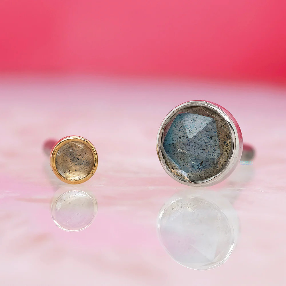Rose Cut Labradorite in Cup Setting Threaded End in Gold - Image 2
