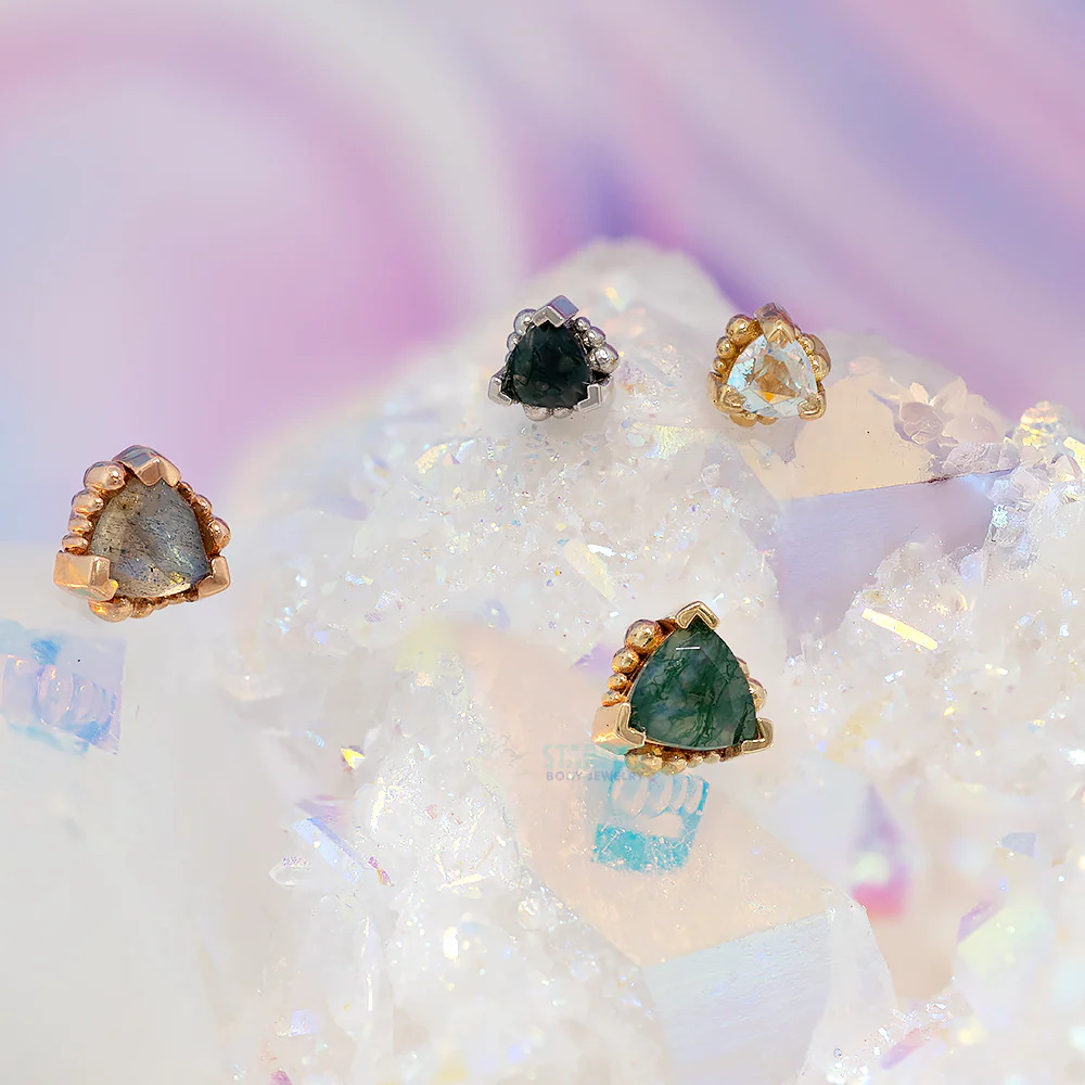 threadless: Beaded Trillion with Sandblasted Tanzanite Pin in Gold - Image 3