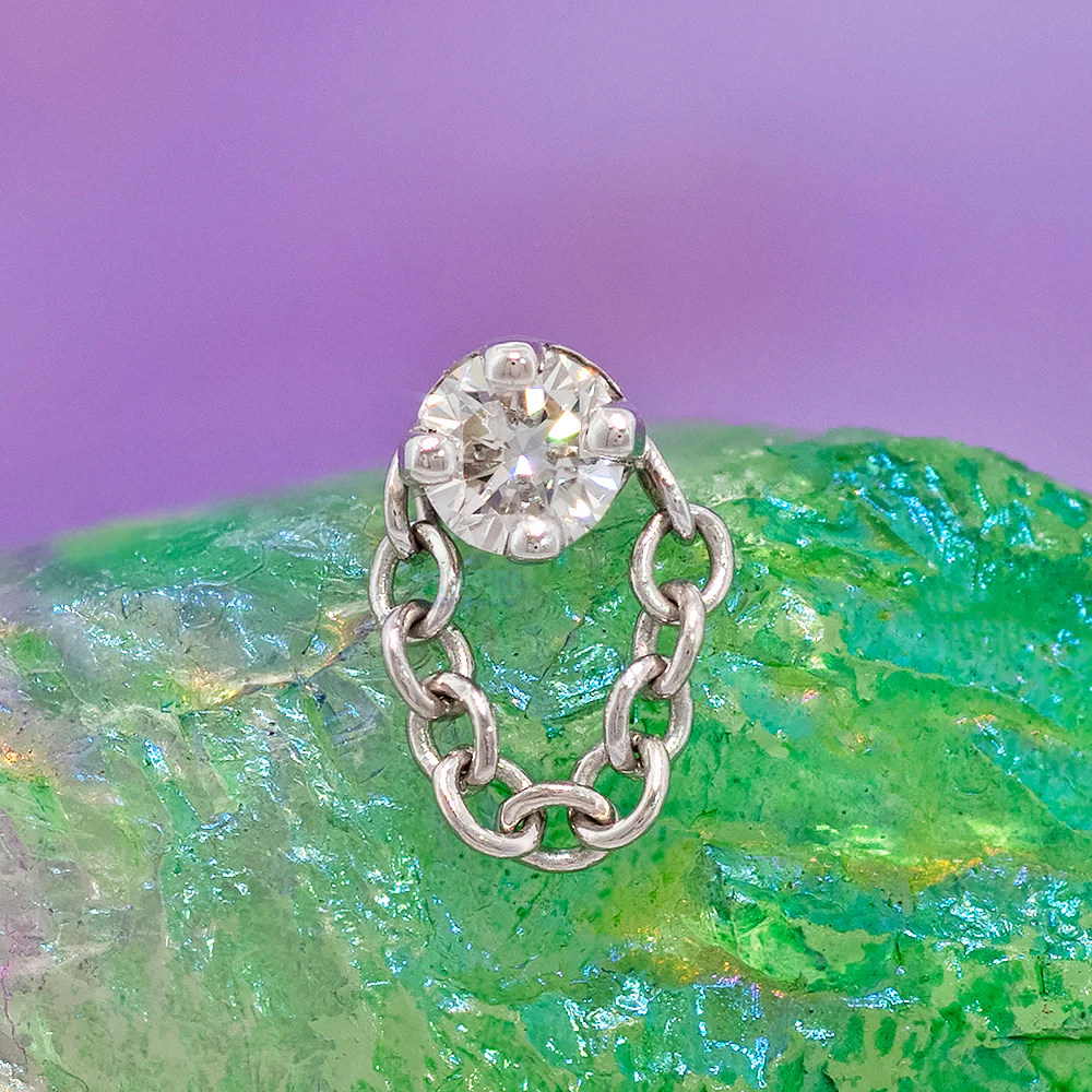 threadless: "Rianna" Pin in Gold with DIAMOND - Image 2