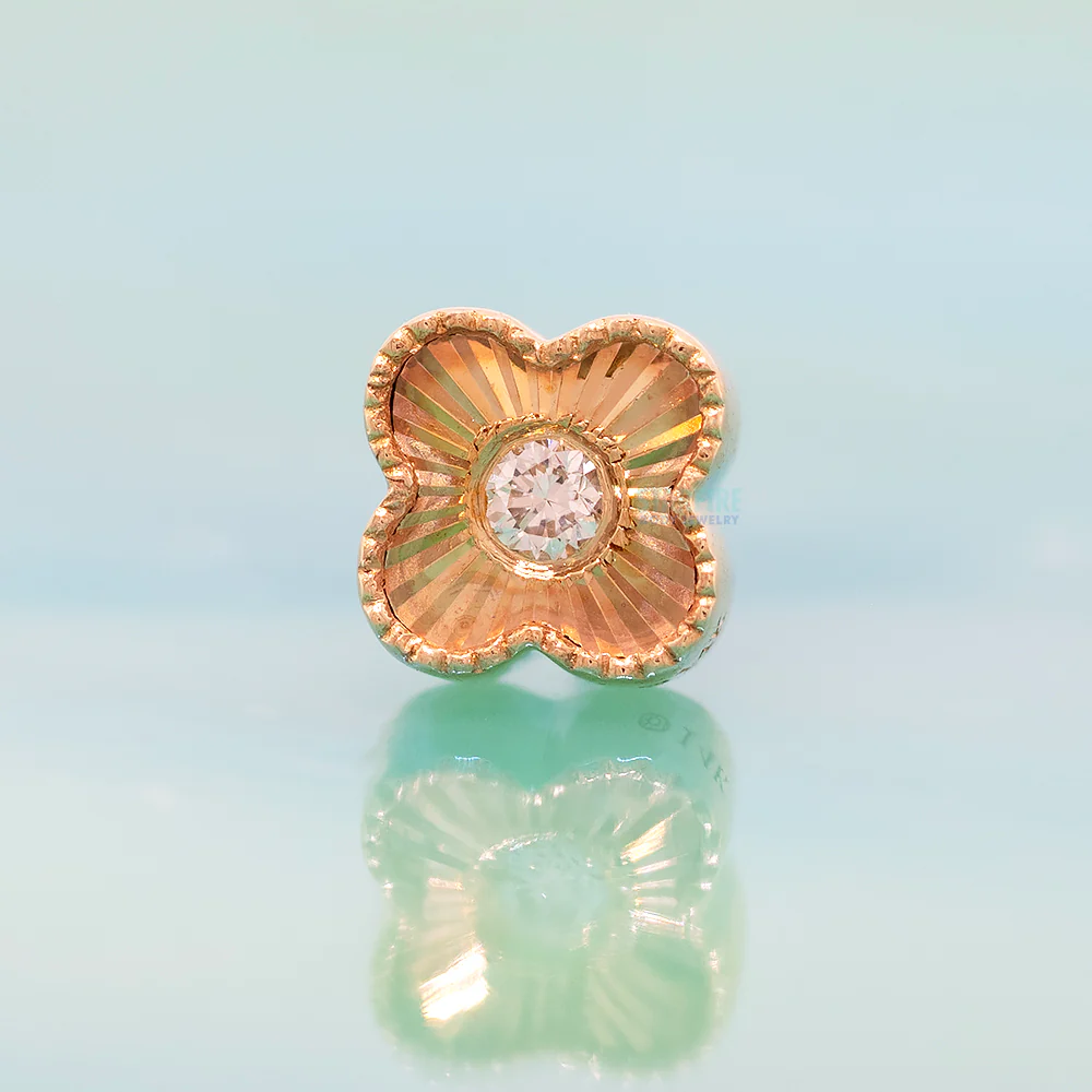 threadless: Clover Ray End in Gold with Diamond - Image 2