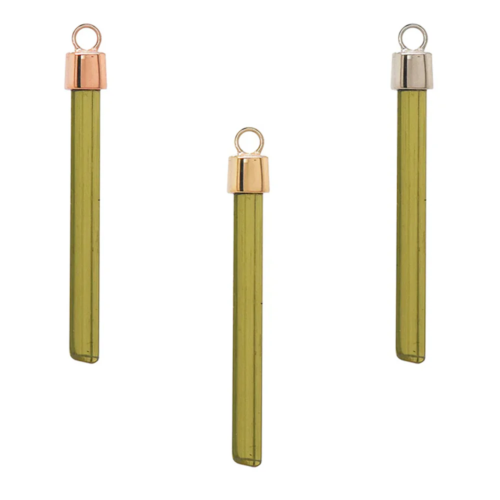 "Kiss" Charm in Gold with Natural Stone