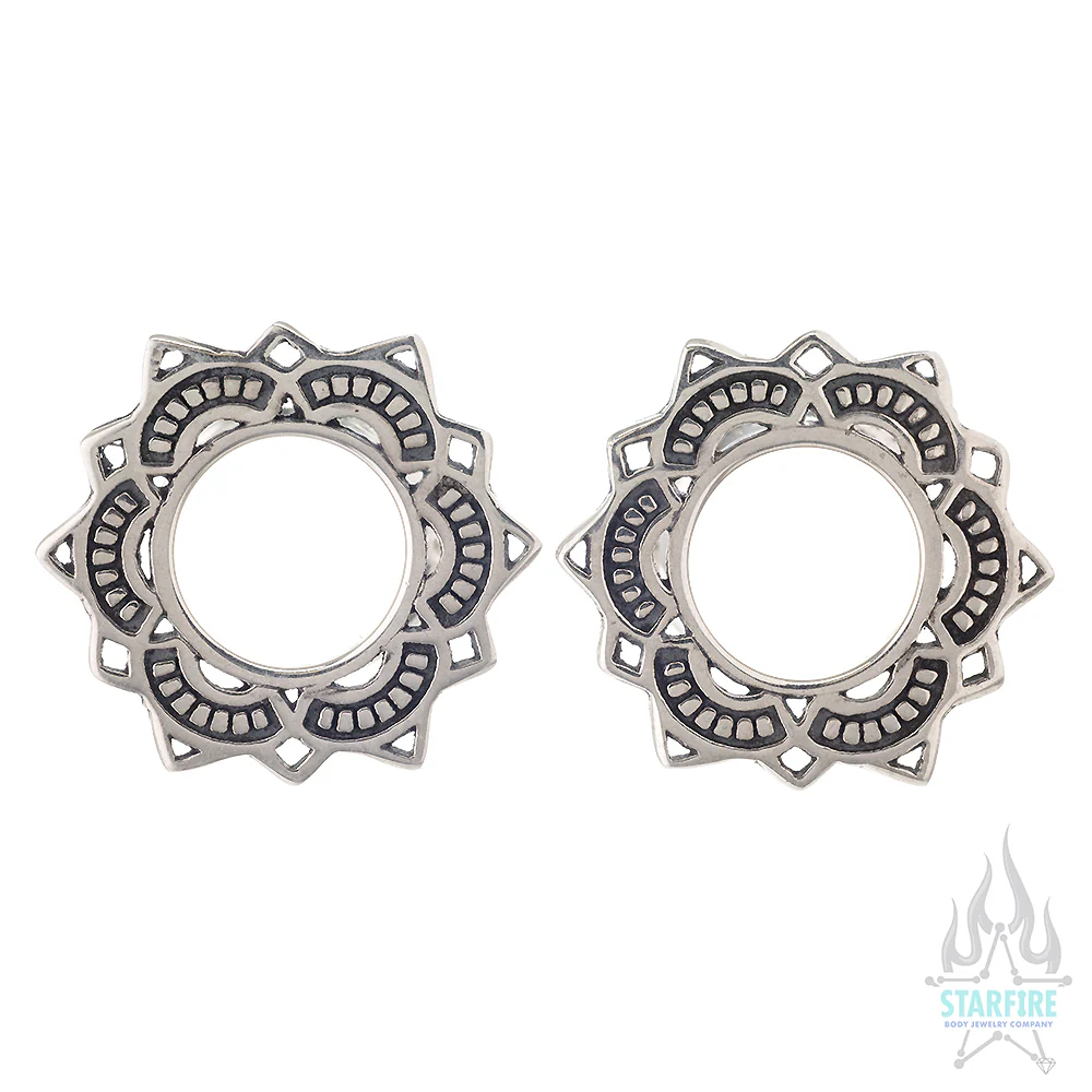 Lotus Drop Eyelets - Image 4
